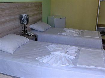 Asturias Praia Hotel Гуаружа Екстер'єр фото